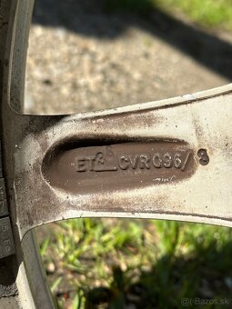 4x108 R15 elektrony - 7