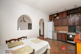 PRIESTRANNÝ RODINNÝ DOM V PERFEKTNEJ LOKALITE, SVÄTÝ JUR - 7