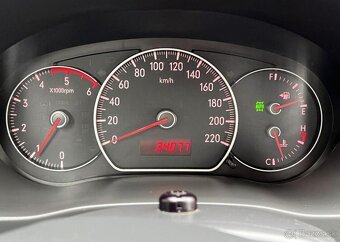 Fiat Sedici 1.9JTD 4x4 KLIMATIZACE ALU nafta manuál 88 kw - 7