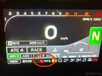 Aprilia Tuono V4 1100 RR 2018 - 7