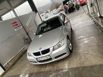 BMW E90 - 7