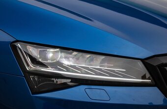 Škoda Superb 2.0 TDI DSG Style - 7
