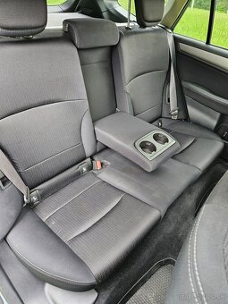 Subaru Outback 2,0d Comfort AT AWD - 7