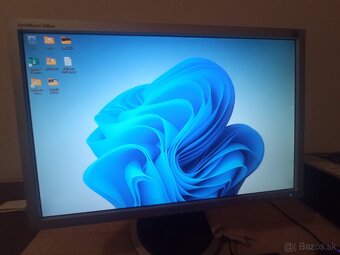 LCD Samsung 19,5 palcov Syncmaster 940 bw - 6 eur - 7