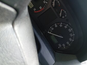 Škoda Fabia 1.4 MPI - 7