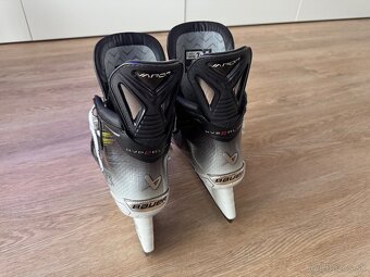 Korčule Bauer Vapor HYPERLITE2 Veľkosť 7,5 EU42 - 7