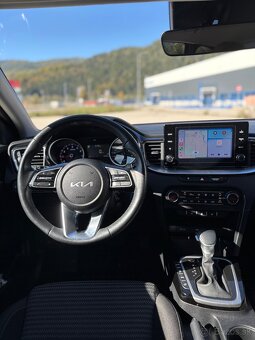 KIA Ceed SW 1.5 T-GDi - 7