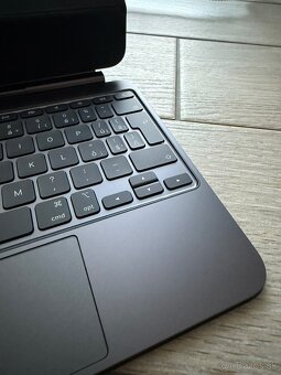 Magic Keyboard pre iPad Pro 11 black - 7