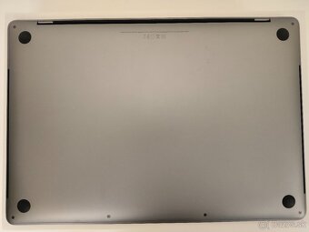 MacBook Pro 15 2017 | i7 • 16GB • 1TB SSD - 7