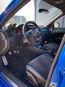 SUBARU IMPREZA STI - 7