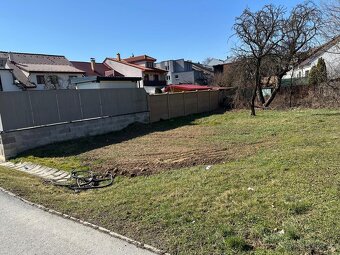 STAVEBNÝ POZEMOK V CENTRE MESTA - 7