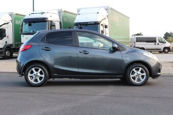 Mazda 2 1.3 MZR CE - 7