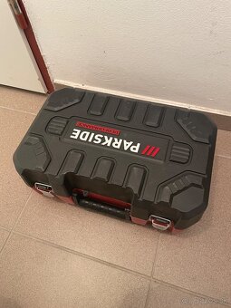 Parkside rázový uťahovák 20V - 7