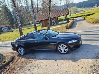 Jaguar XJ 3d - 7