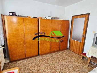 Na predaj priestranný 3-izbový byt v Senici, ul. S. Jurkovič - 7