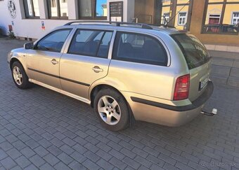 Škoda Octavia 1,9 TDI PD Elegance 4x4 Combi nafta manuál - 7