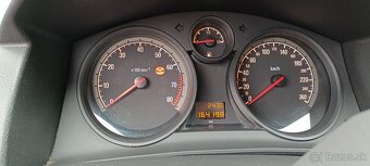 Opel Astra 2011 benzín. - 7