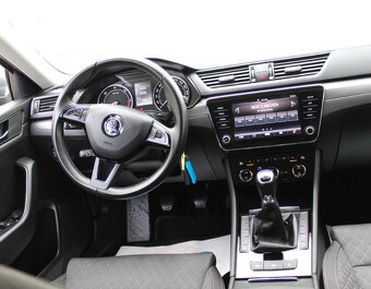 Na predaj Škoda Superb III combi 2019 2.0 TDI 110kw - 7