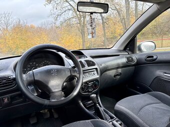 PEUGEOT 206 1.4 - 7