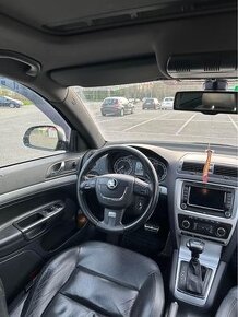 Škoda Octavia RS Combi diesel automat - 7