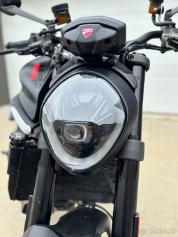 Ducati Monster 2023 - 7