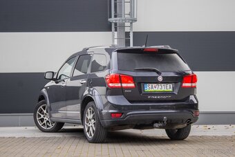 Fiat Freemont 2.0 MultiJet Urban 4x4 A/T - 7