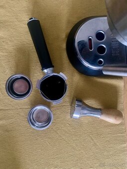 Predam pákový kávovar delonghi - 7