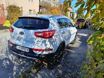 Kia Sportage 1.7 Crdi - 7