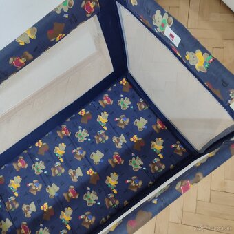 Cestovná skladacia postieľka - 7