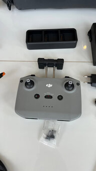 Predám nový dron DJI Mavic 3 v edícii Fly More Combo - 7