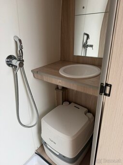 Prenájom - Obytná dodávka / Camper - 7