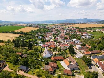 EXKLUZÍVNE IBA U NÁS STAVEBNÝ POZEMOK 276 m2 SOBLAHOV - 7