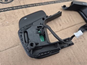 F1 DSG PADLA RADENIA POD VOLANTOM - 7