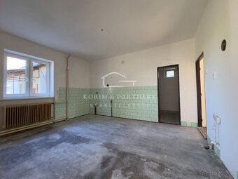 Perspektívny rodinný dom v centre obce Vrakúň - 7