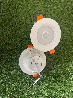 Stropne svetla bodovky - 7