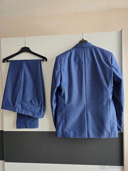 Predám pánsky oblek - 7