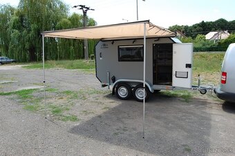 Minikaravan + plachtový altán - 7