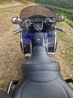 Honda Goldwing GL 1800 - 7