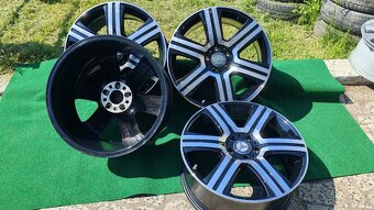 5x112 R19 --- MERCEDES GLC - 7