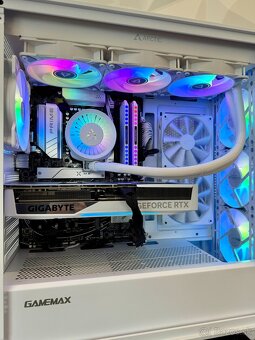 ⭐️ Ryzen 7 9800x3D, RTX 5070 Ti 16GB, 32GB RAM, 2TB, 850W - 7