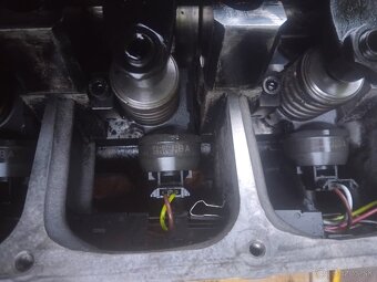 Hlava valcov 1.9 tdi 77kw - 7