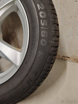 5x112 R16 6.5J ET48 + 205/60R16 Zimné - 7