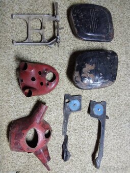 Jawa CZ 250, 350,175 panelka, kyvacka - 7