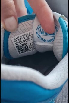 Dámske tenisky Adidas 38 a 1/2 - 7