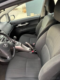 Toyota Auris 1.4 D-4D - 7
