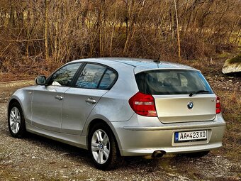 Predám BMW 1 e87 2.0i 90kw 2010 FaceLift - 7