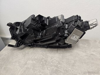 Predné svetlo Octavia 4 Full Led - 7