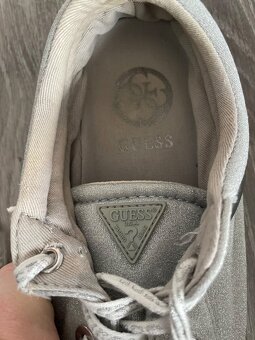 GUESS - 7