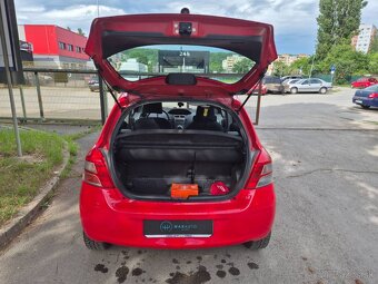 Predám Toyota Yaris 1.0I VVT-i Active - 7