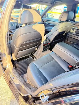 BMW 740d - 7